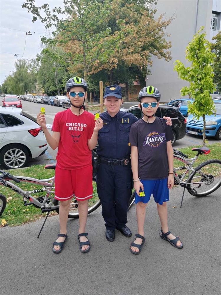 Slika /2025/Prevencija/Svjetski dan biciklista 17-7/I PP osijek 2.jpg